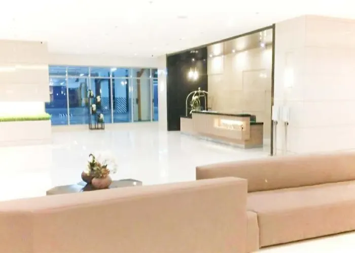 Sm North At Grass Residences *